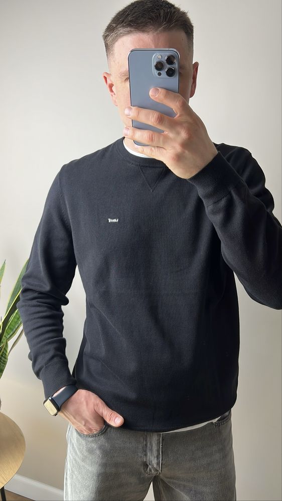 Оригінал ! Джемпер  Levi’s  Standard Fit