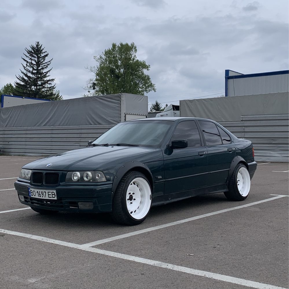 Продам BMW E36 М52Б20 2.0І