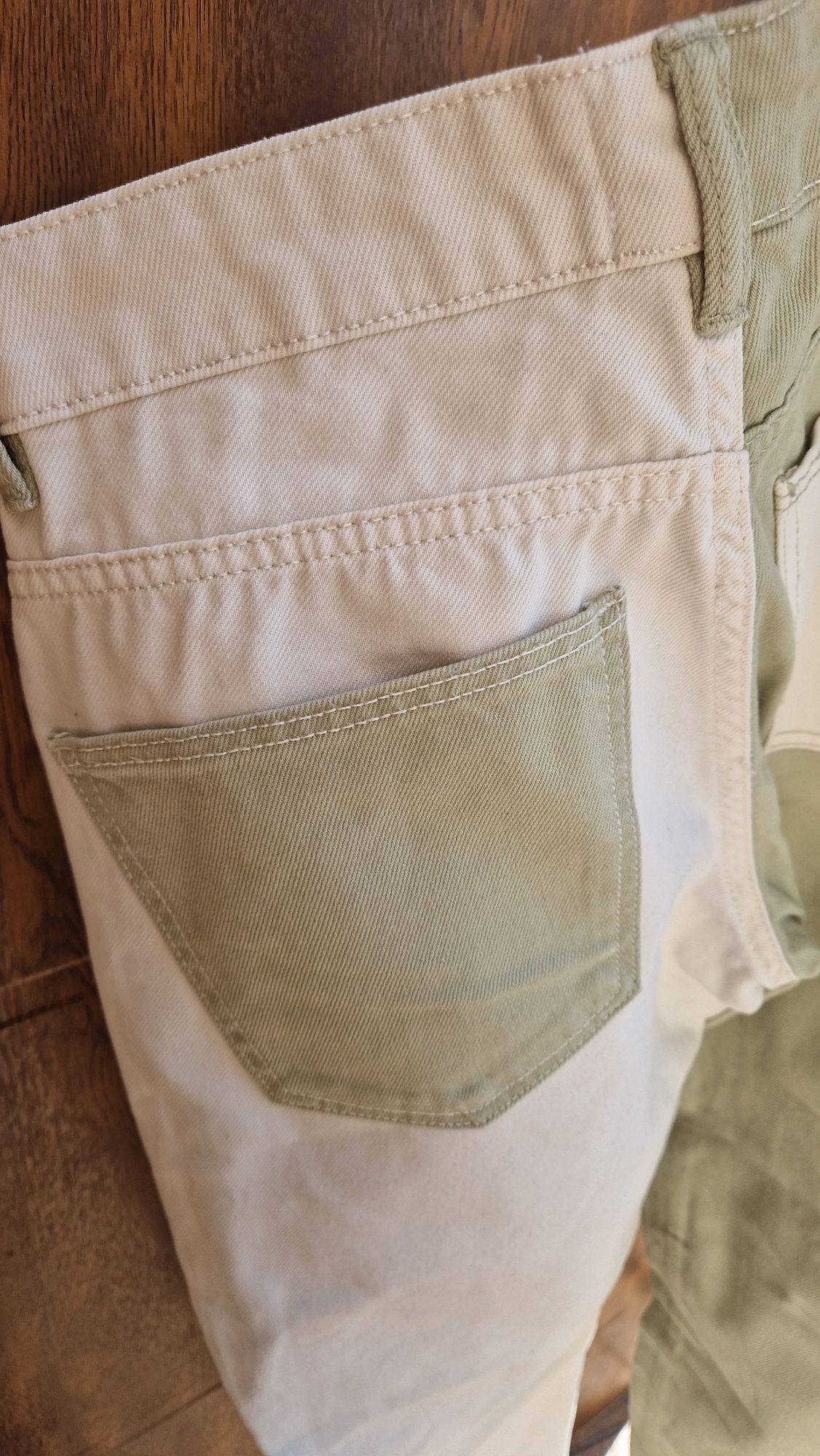 Spodnie dzinsowe Pull&Bear rozmiar 34