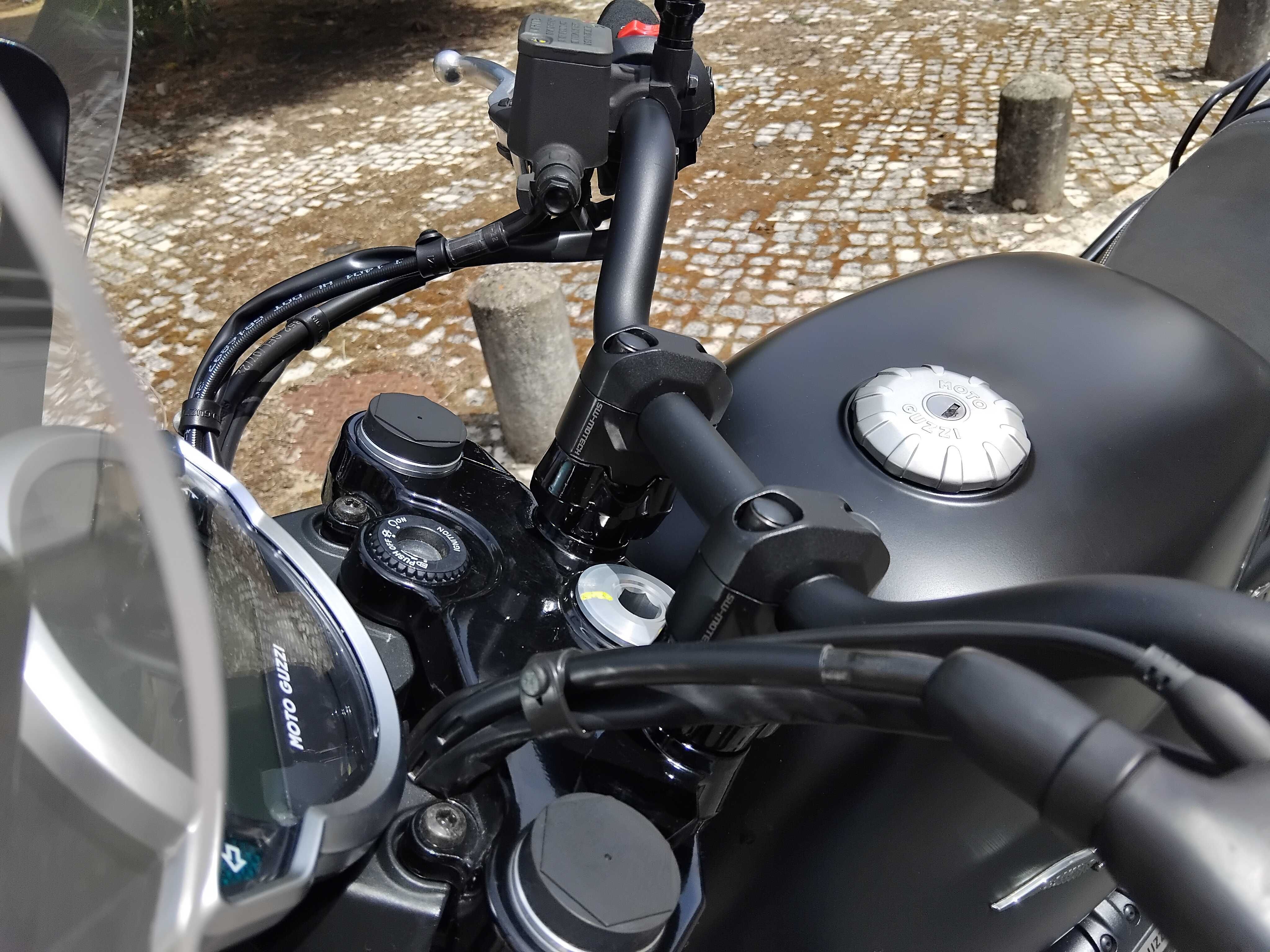 Moto Guzzi V7 Stone NOVA
