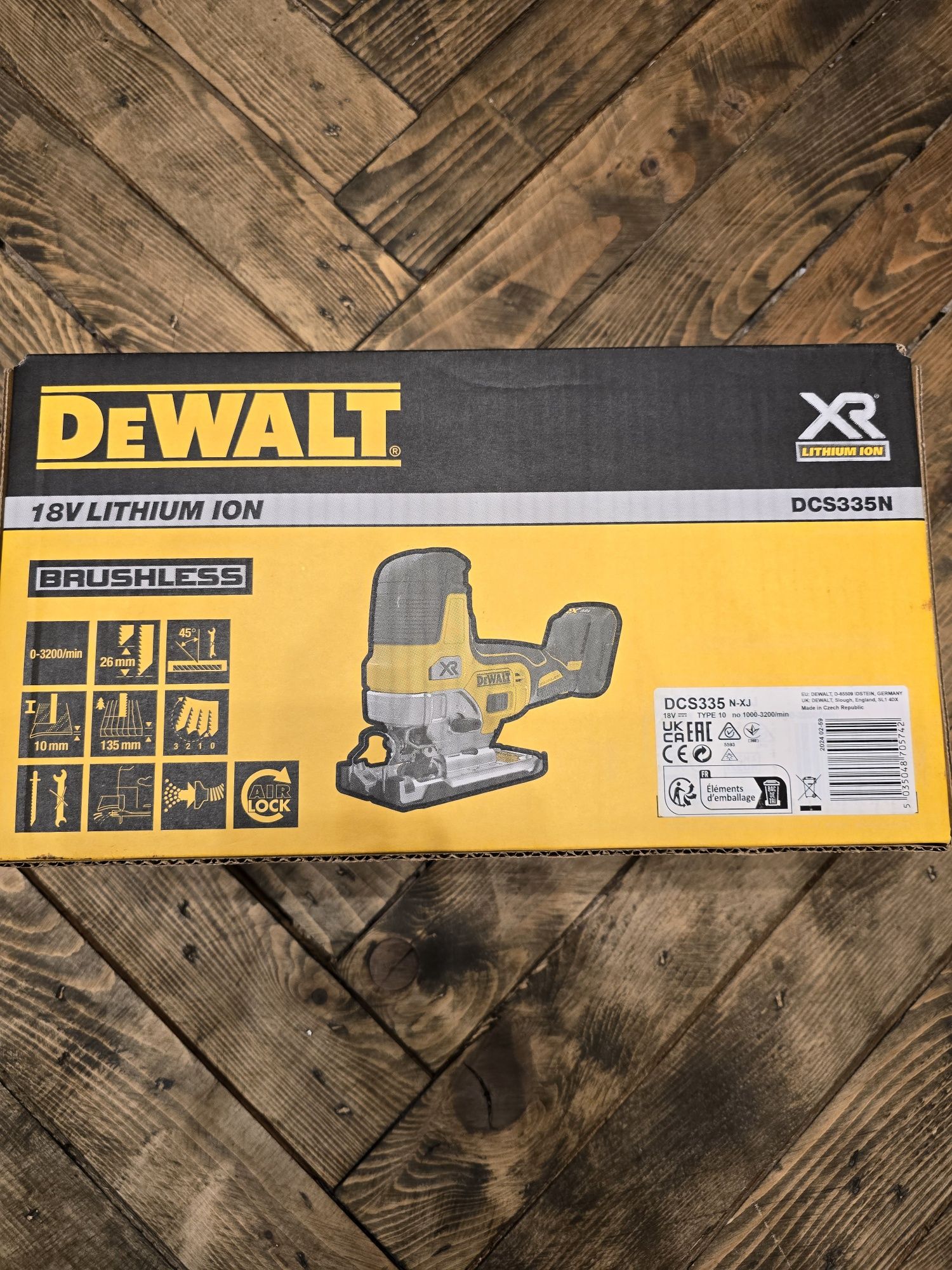 Dewalt DCS335 wyrzynarka, 18V.