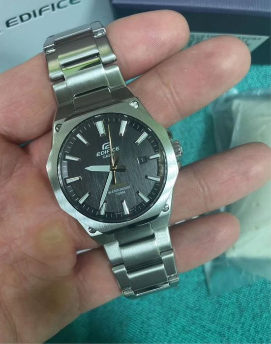 Мужские наручные часы Casio Edifice EFR-S108D-1A