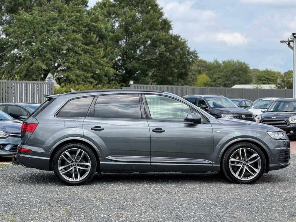Бампер Audi Q7 4M запчастини Ауді Ку7 4М бампер разборка
