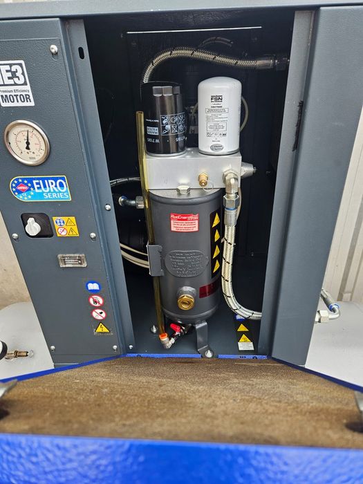 Kompresor śrubowy Airpress aps3 2.2kw zbiornik sprężarka