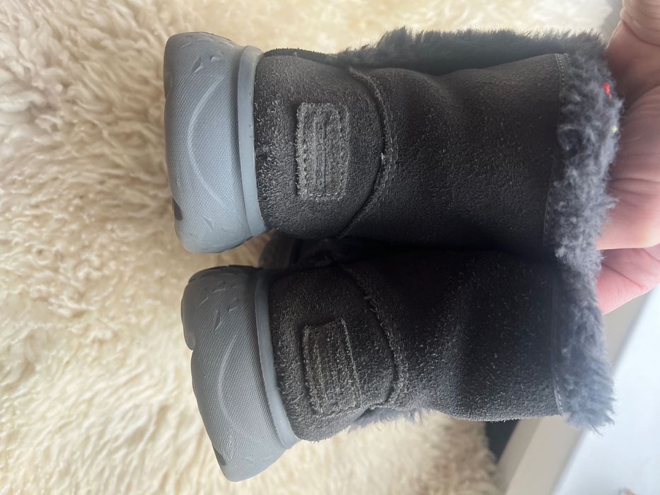 Чоботи черевики Sketchers 36