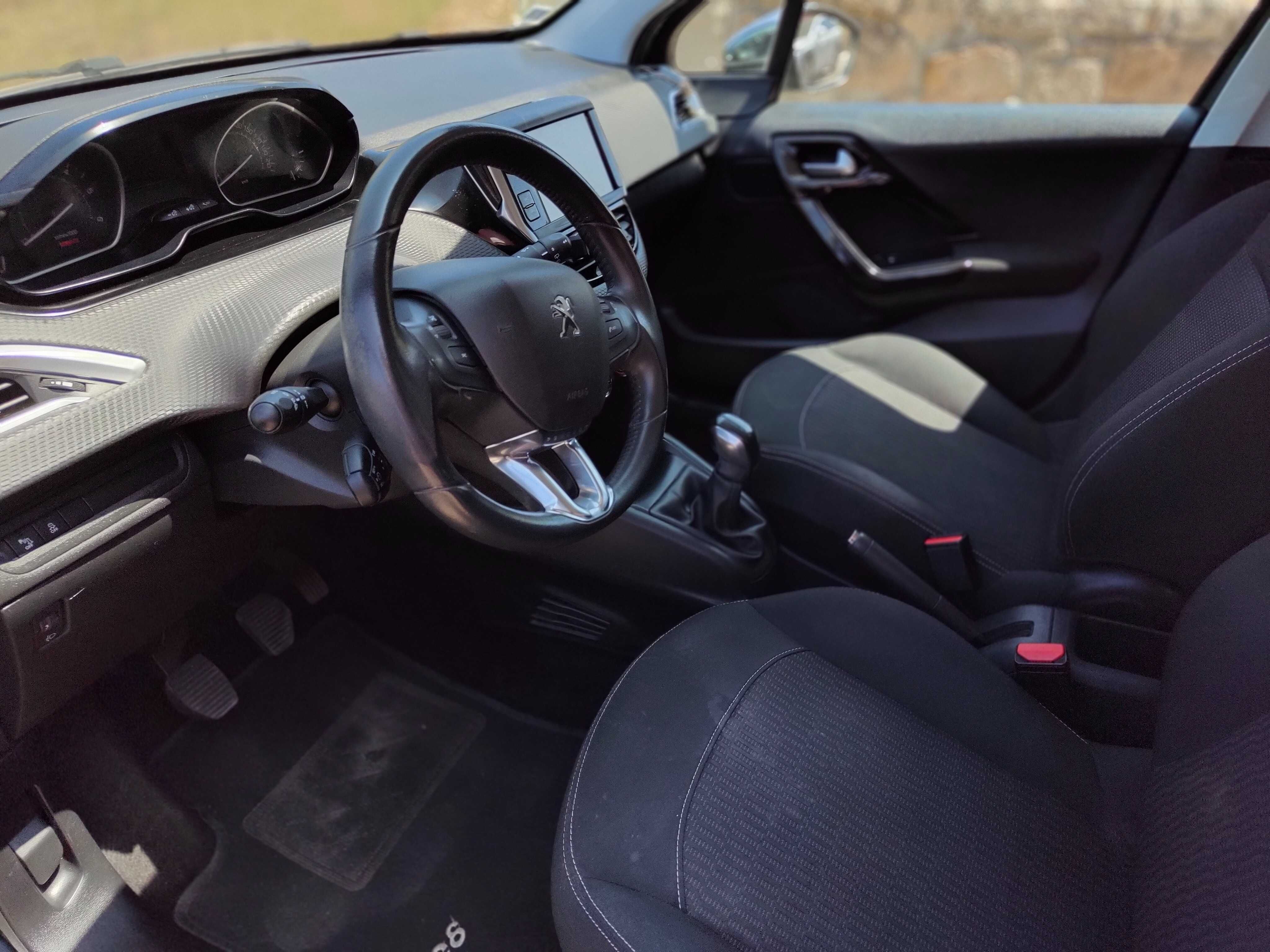 Peugeot 208 1.6 HDI Style