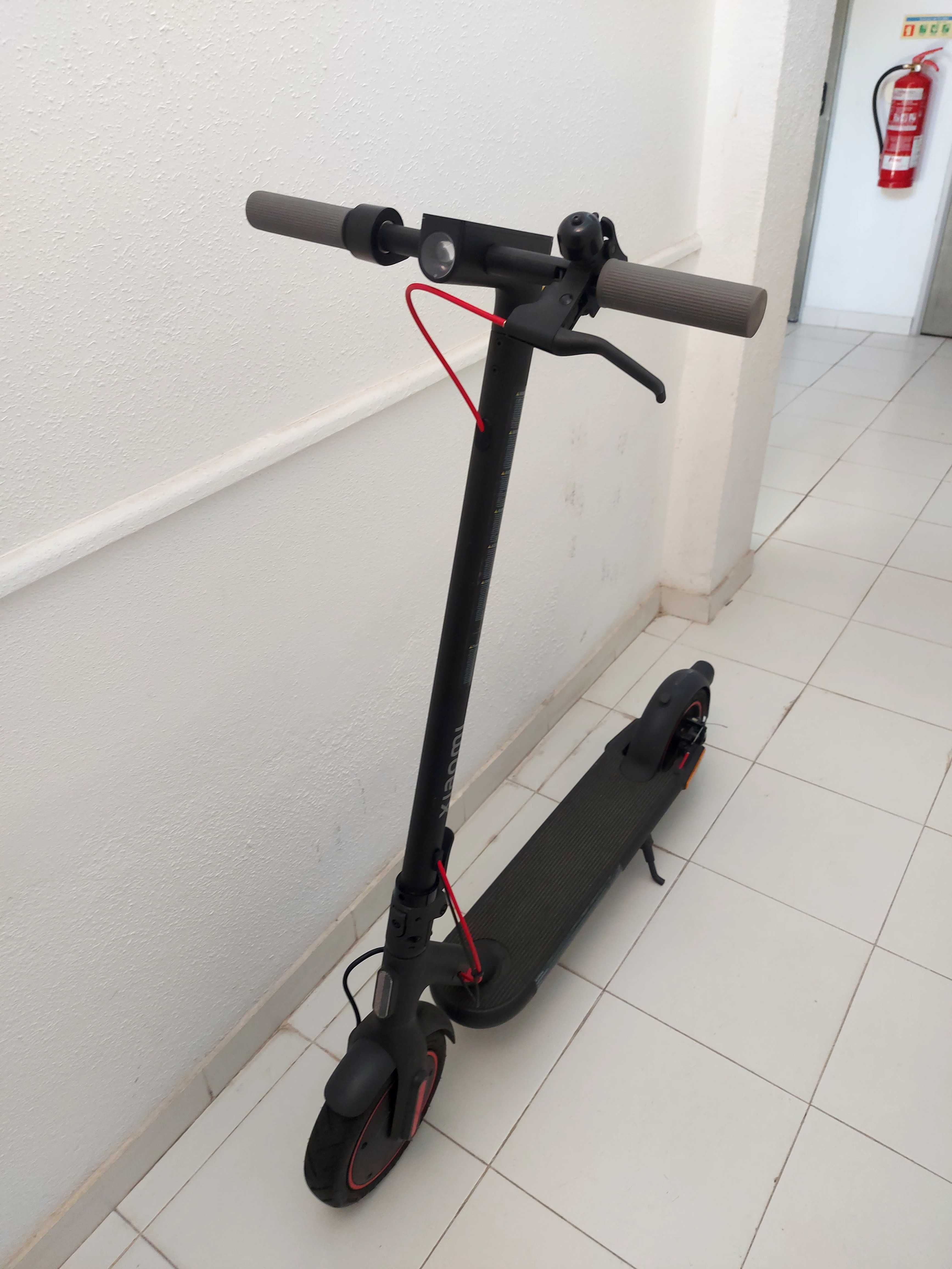 Trotinete Xiaomi 4 Pro  (como nova)