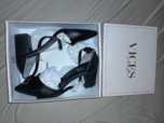 Женские туфли FOX SHOES skeleton design