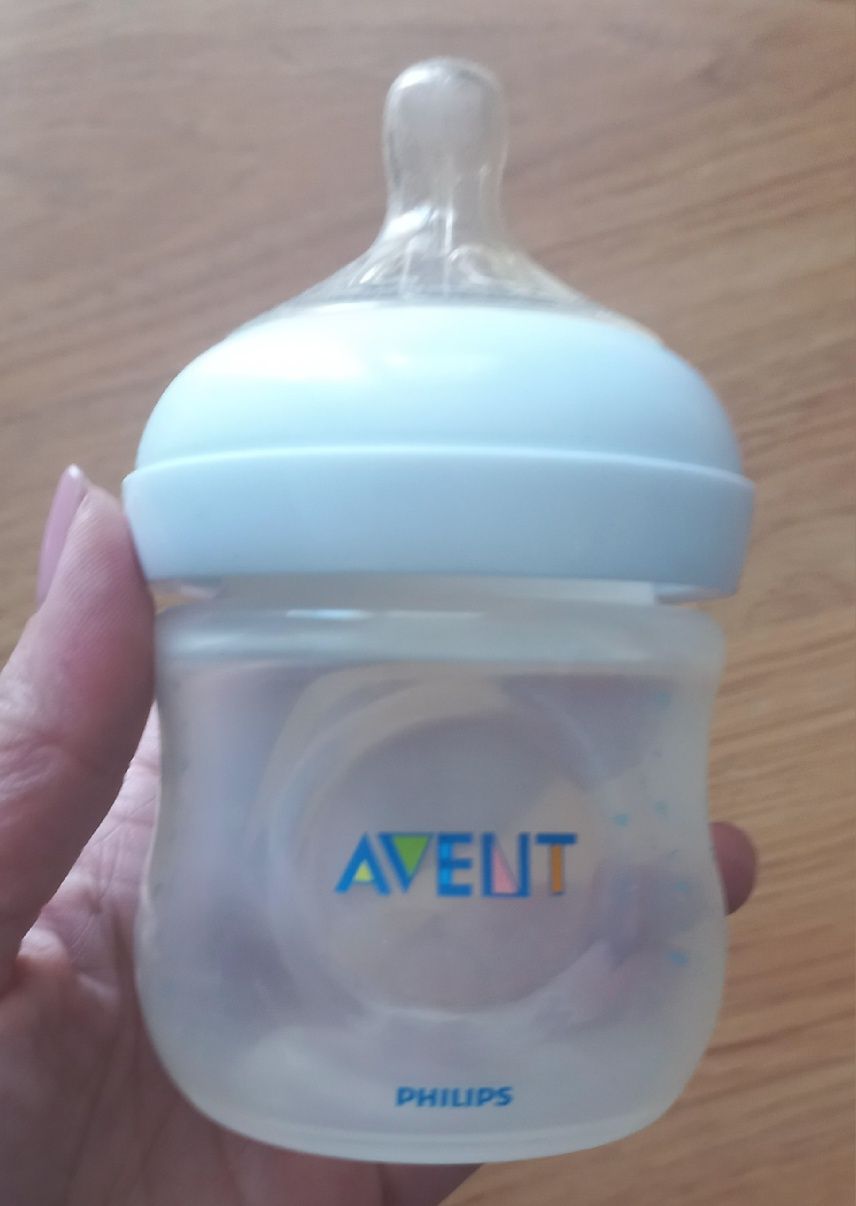 Butelki Avent + pojemnik na mleko