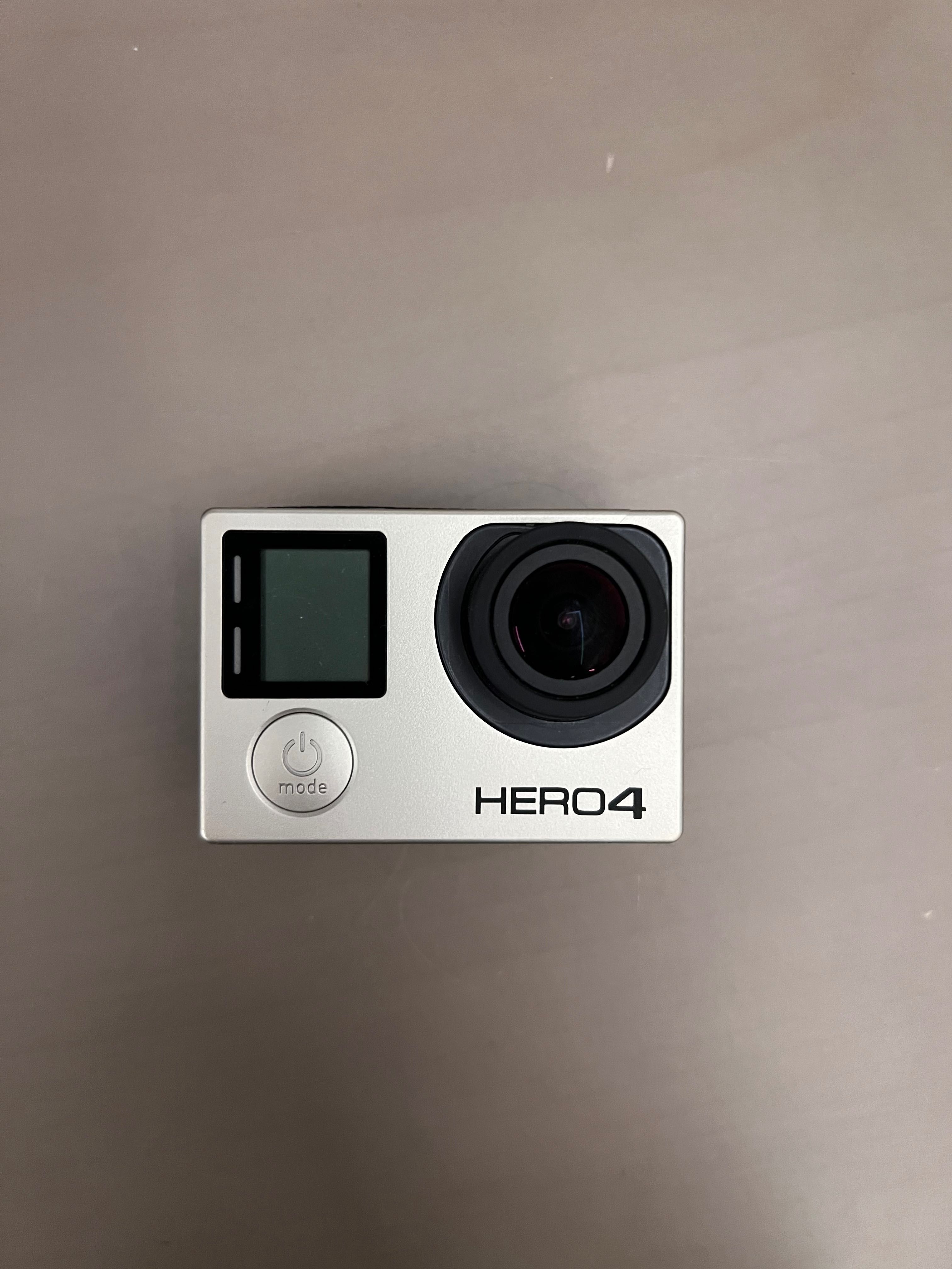 GoPro Hero 4 Silver + кейс для зберігання і багато аксесуарів