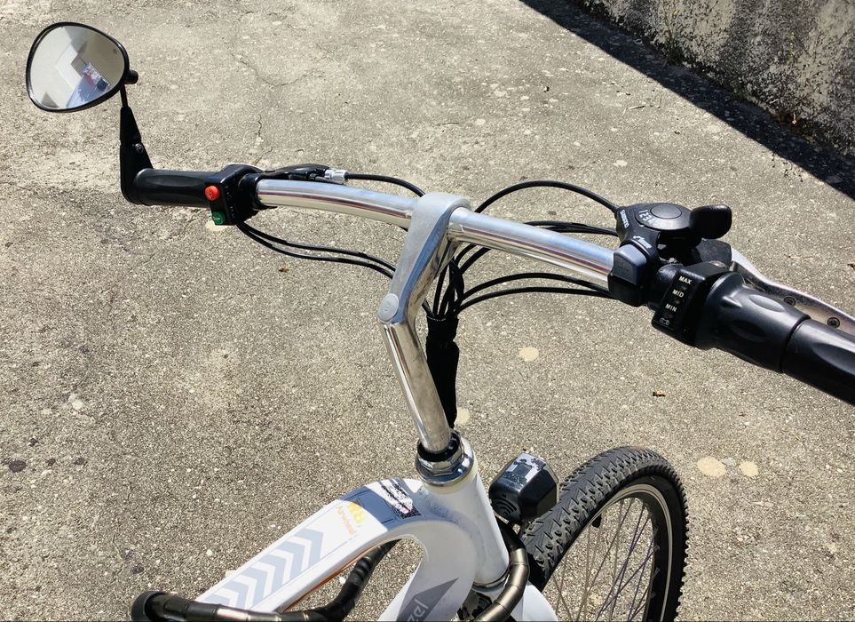 Bicicleta eléctrica citadina