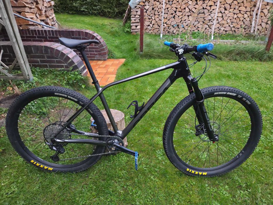 Rower Orbea ALMA M30 2022 L Karbon