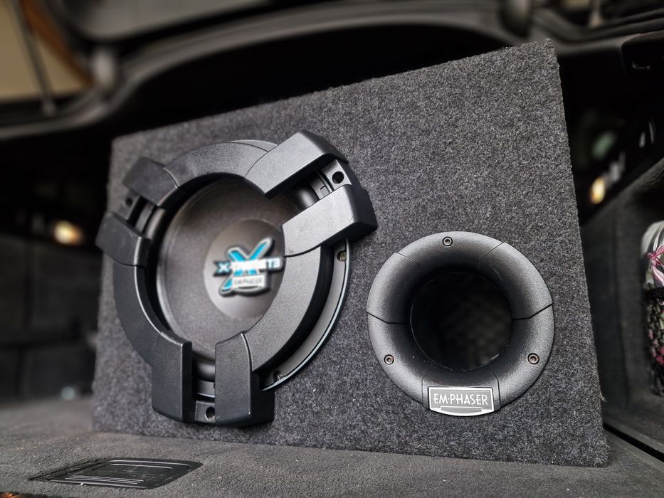 Skrzynia basowa subwoofer tuba Głośnik 30cm Emphaser 700 Rms Car Audio