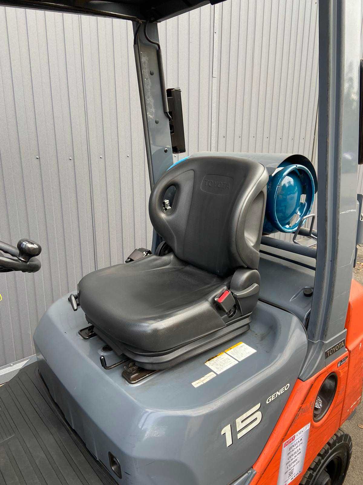 Навантажувач газ-бензин TOYOTA 02-8FGL15, 2019р, погрузчик в наявності