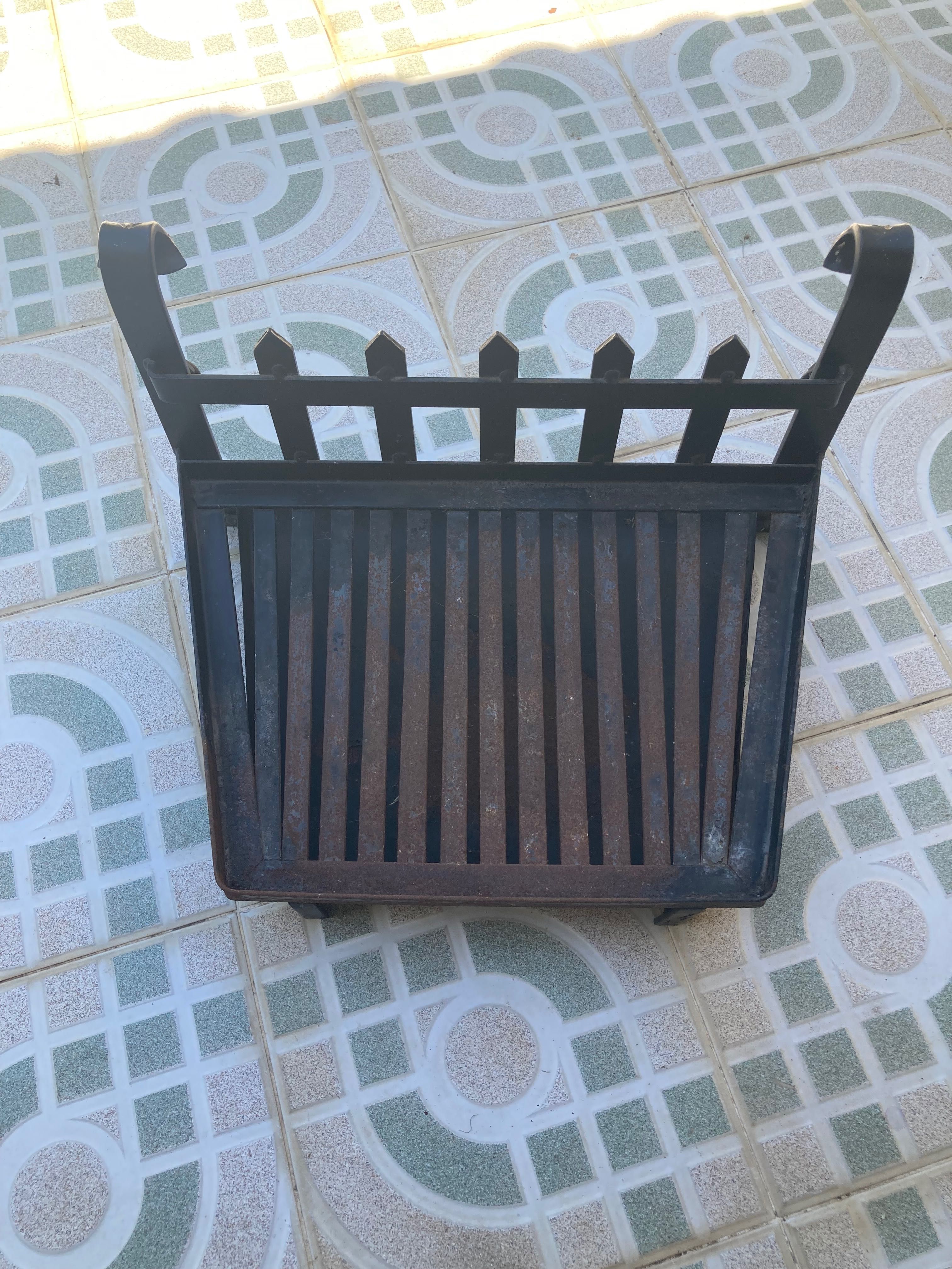 Vendo base de lareira