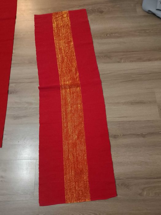 przepiękny bieżnik świąteczny