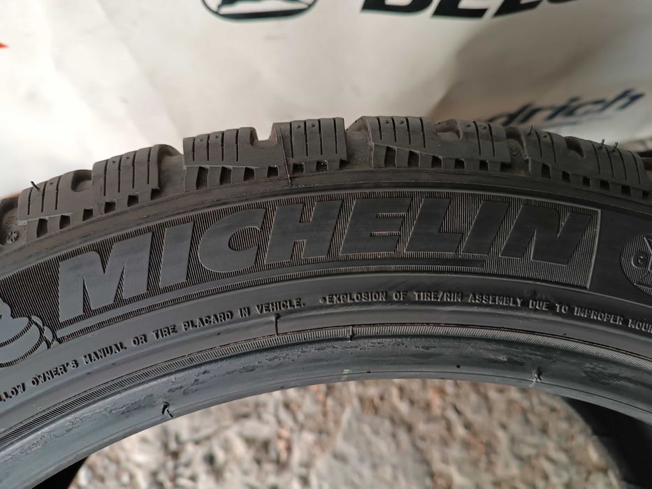 Зимові шини 245/40 R18 Michelin pilot alpin pa4	2020рік