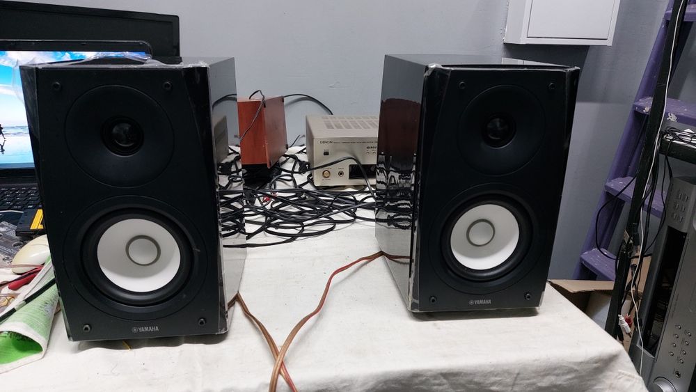 Нові акустичні системи Yamaha NS BP182 дефект корпуса