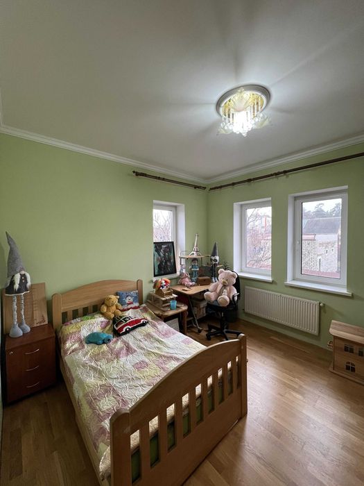 Продаж двоповерхового будинку вул. Надпільна