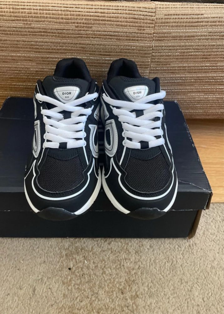 Dior b30.