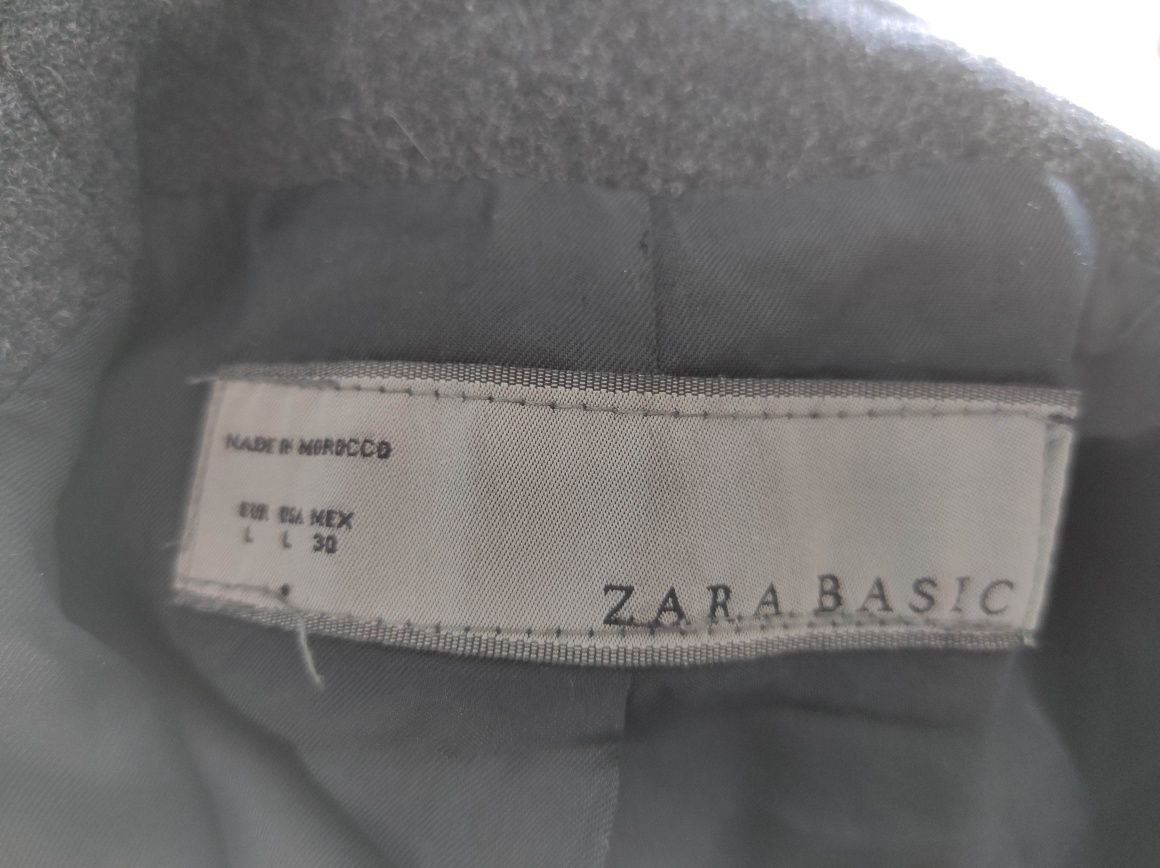 Zara płaszcz 80% wełny jesień i wiosna rozmiar L