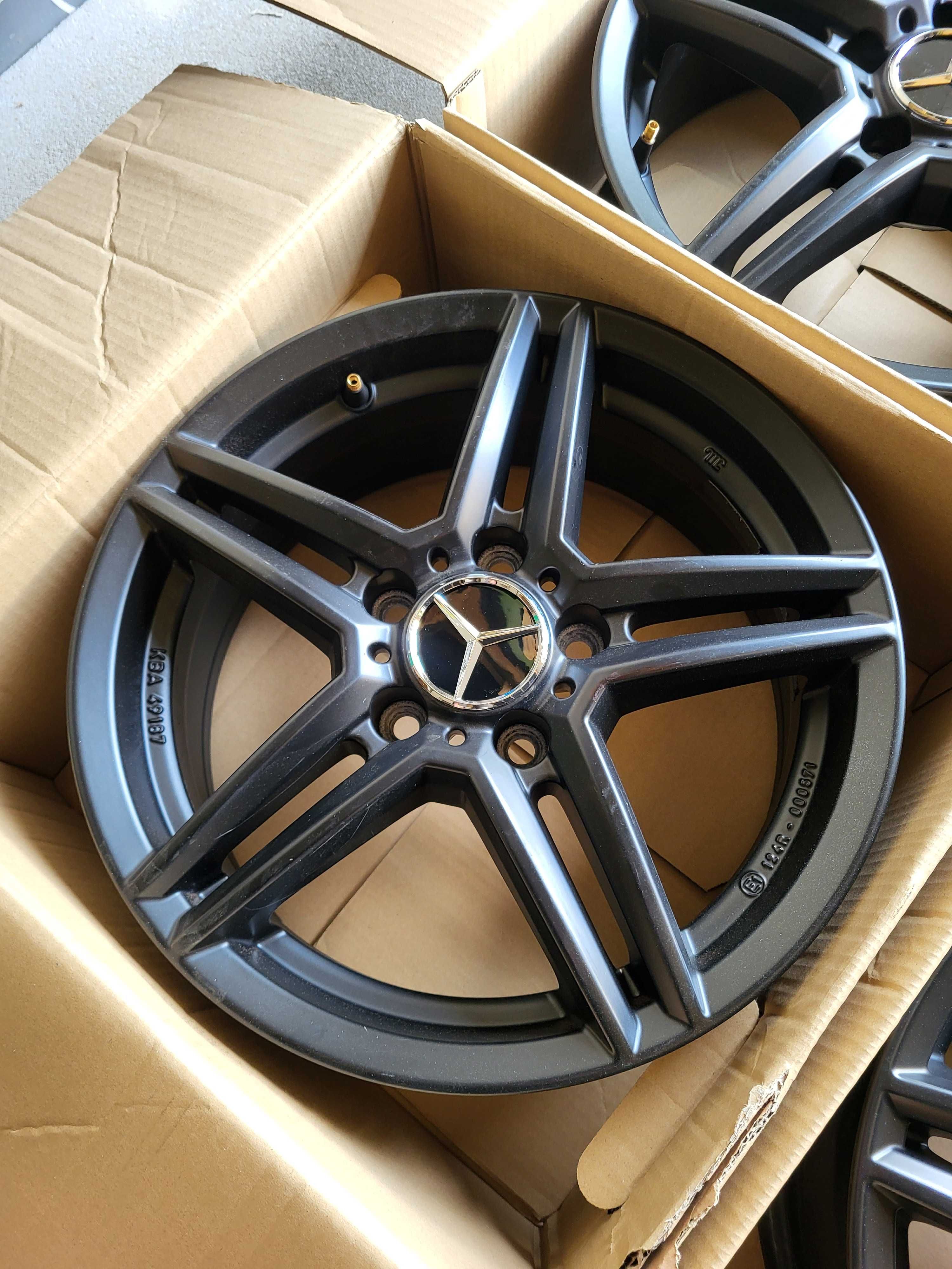 [82] Felgi aluminiowe MERCEDES 16 Cali 5x112 6,5J ET49 KOZAK AMG Style