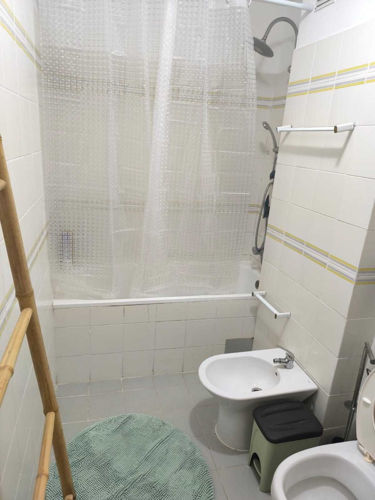 Quarto para estudantes/professores - Setúbal