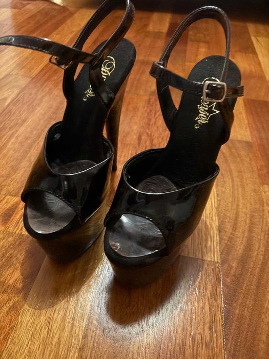 Sapatos Pole Dance Pleaser