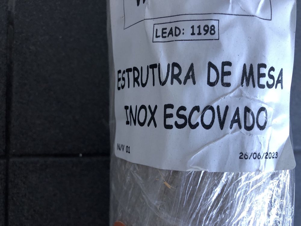 Estrutura para mesa em inox escovado