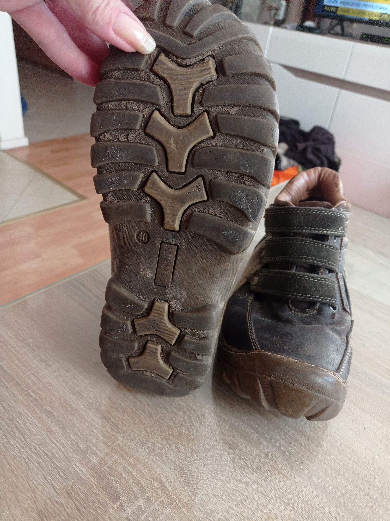 Buty męskie rozm 40, adidasy za kostkę, skóra, wodoodporne