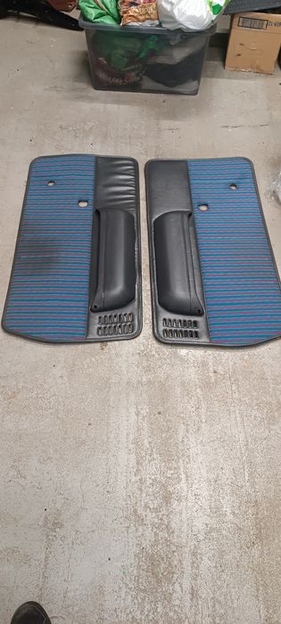 Fiat 126 boczki drzwi do wersji EL bardzo ładny stan lewy i prawy