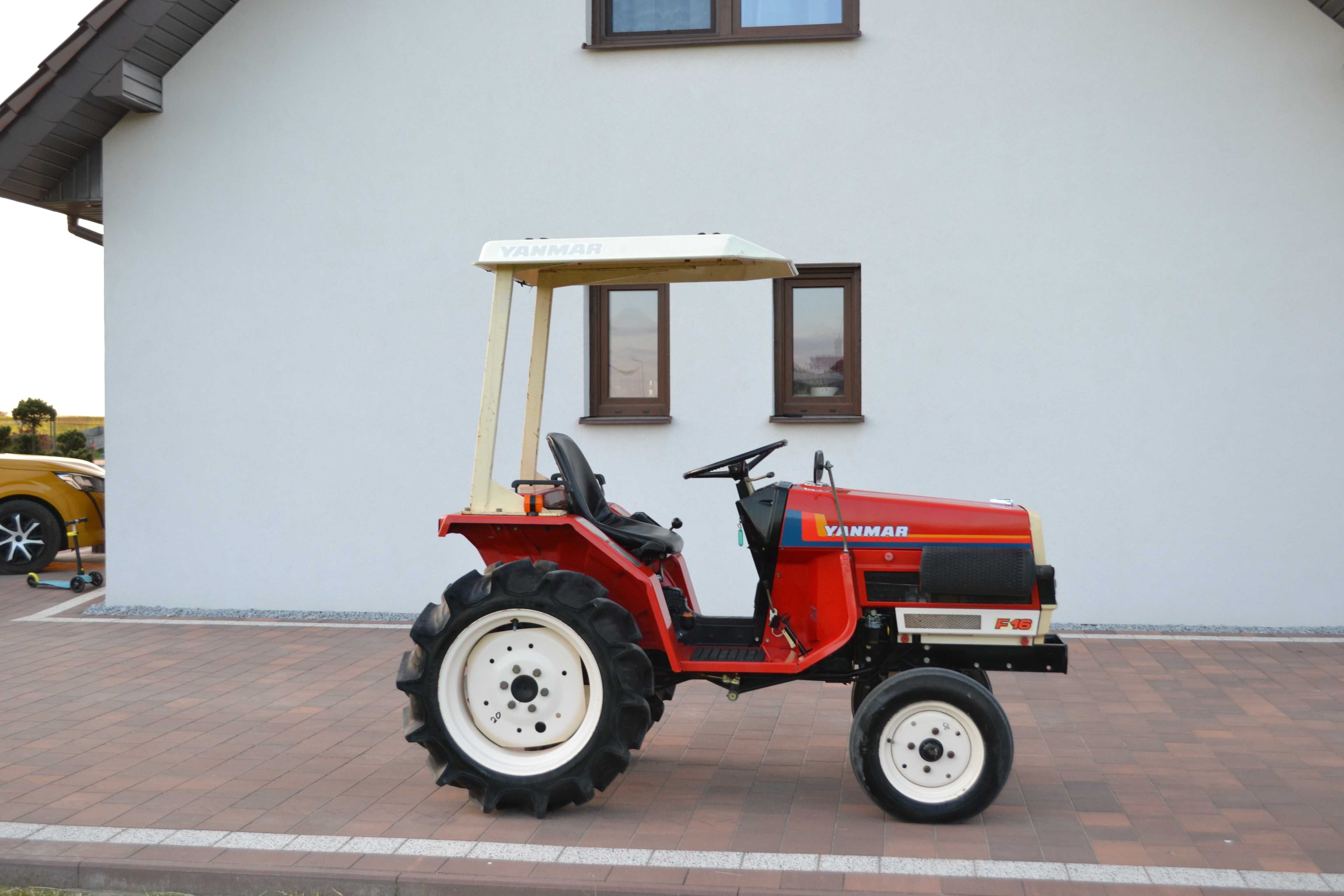 Traktorek japoński mini traktor Iseki Kubota