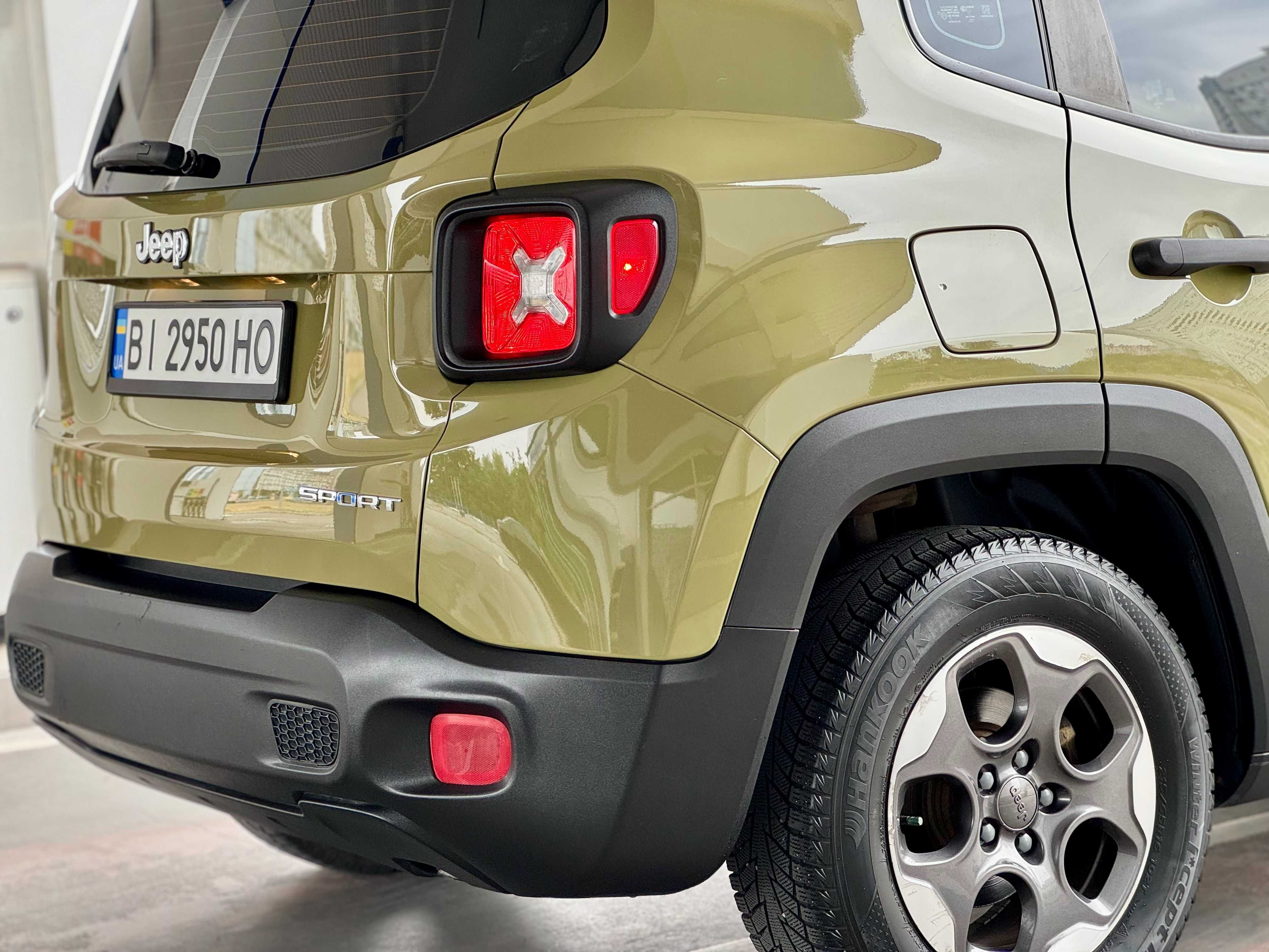Продаю Jeep renegade 2015 год автомат