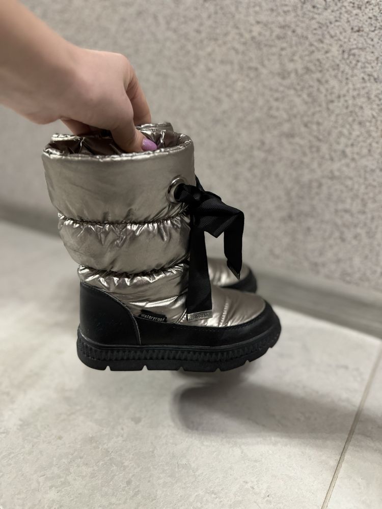Угги зимові для дівчинки черевики зимові сапожки зимові 18 см стелька