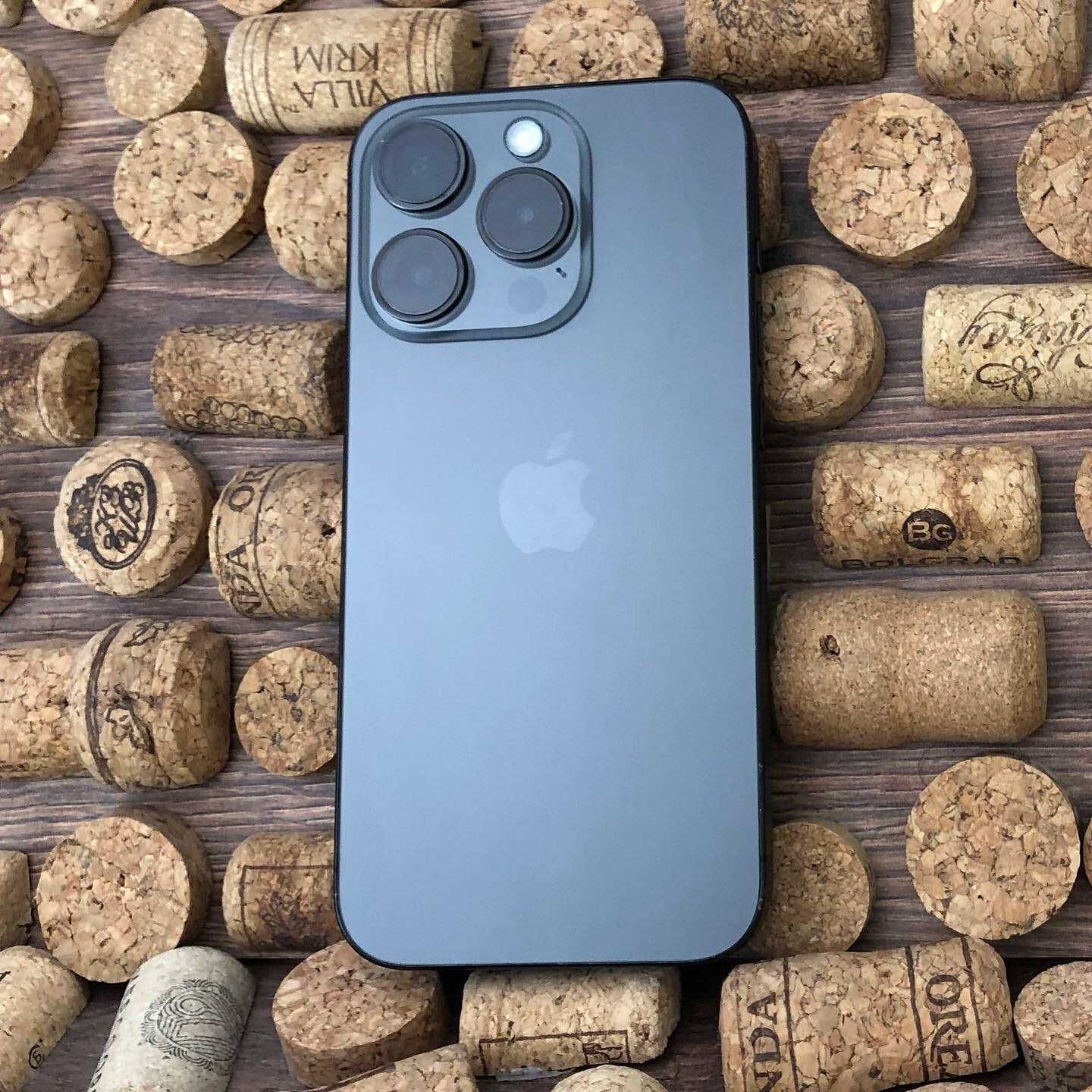 Apple iPhone 15 Pro 256Gb Black Titanium