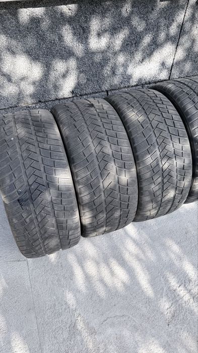 Opony zimowe Vredestein 255/40 R19
