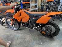 Ktm 200 exc matriculada
