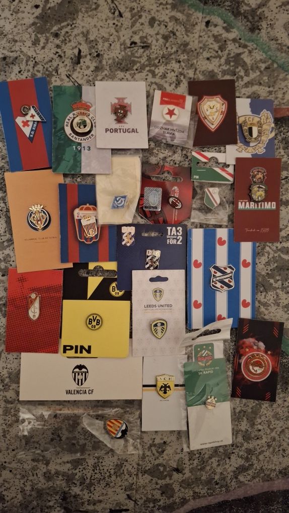 Pins Clubes de Futebol