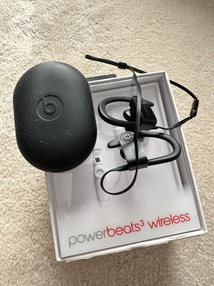 Apple Powerbeats3 wireless