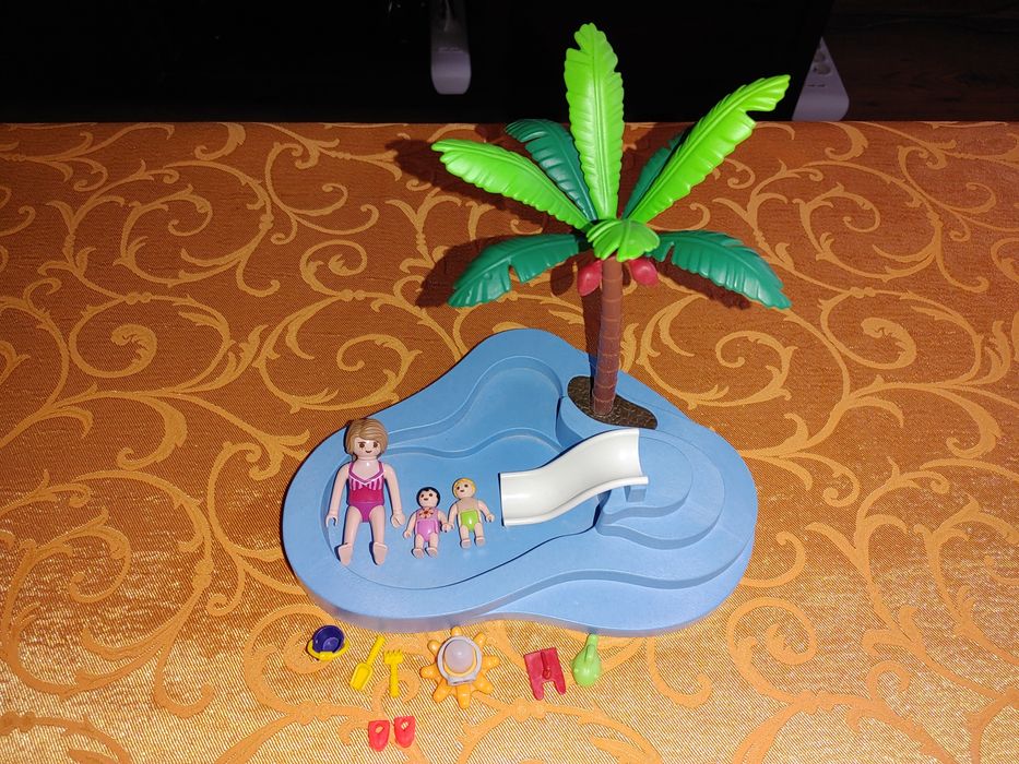 Playmobil Summer Fun Basen dla dzieci ze zjeżdżalnią 6673