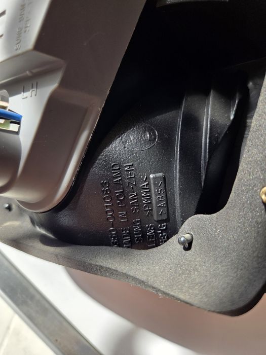 Задні ліхтарі Daewoo Lanos