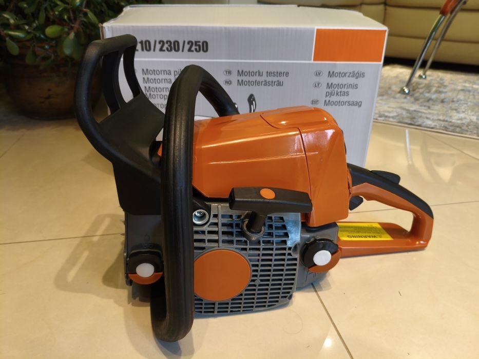 Piła Spalinowa Pilarka Holzfforma G255