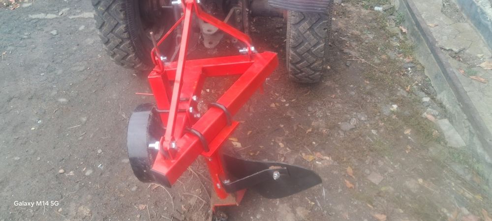 Продам трактор сінтай