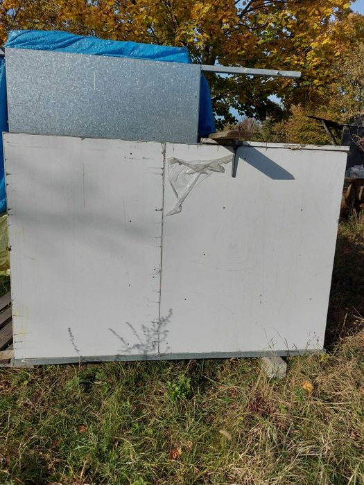 Kabina lakiernicza-system wyciągowy- DEBURATOR