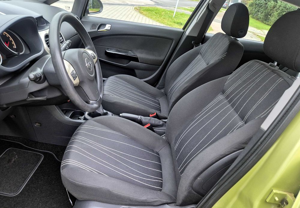 Opel Corsa D 1.2 Benzyna 5 Drzwi Klimatyzacja Zarejestrowana