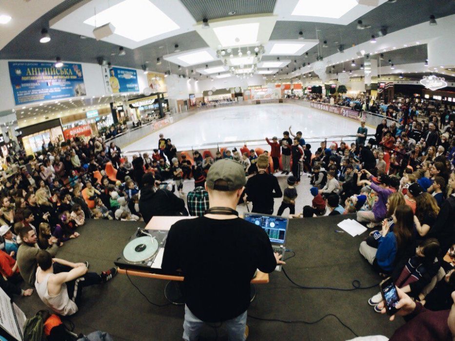 Вертушки Technics (аренда). Плейлист для заведений и мероприятий.