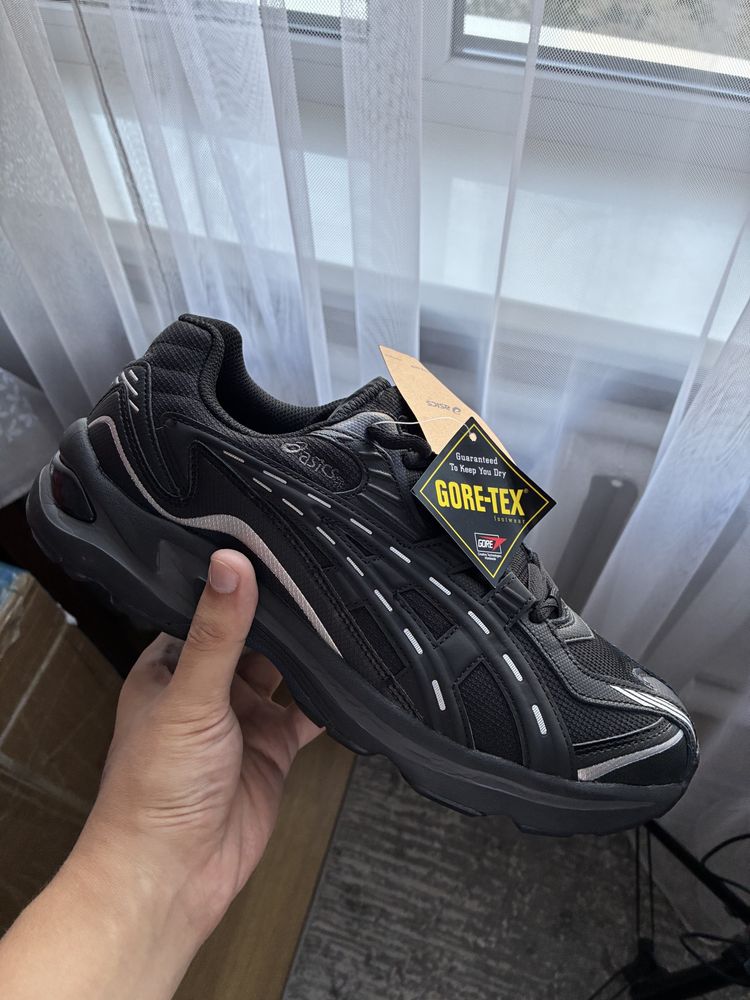 Кросівки Чоловічі Асікс прелеус Asics preleus чорні зима термо Goretex
