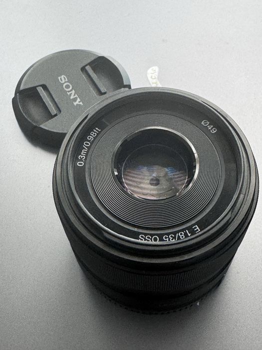 Obiektyw Sony E 35mm f/1.8 OSS