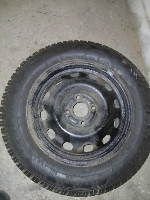 opona z felgą r15 195/65 zima