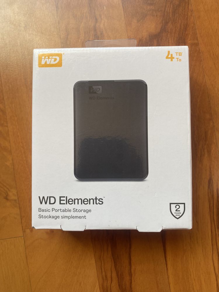 Зовнішній жорсткий диск WD Elements Portable 4TB (WDBU6Y0040BBK-WESN)